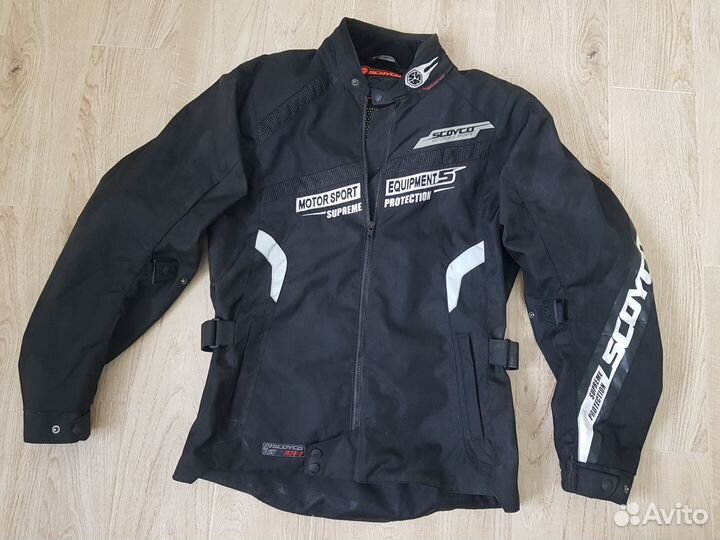 Мотокуртка