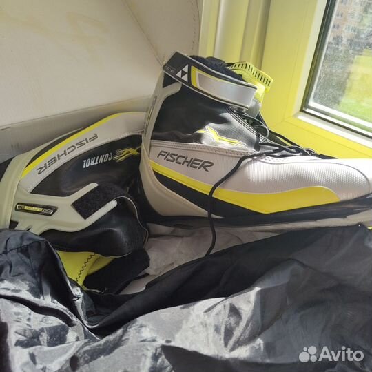 Лыжные ботинки fischer