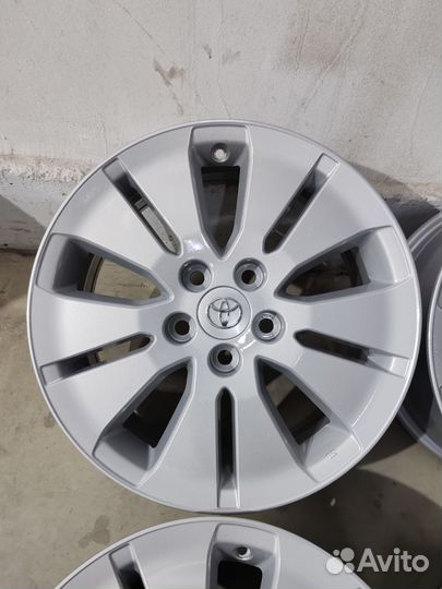 Диски R17 5x114.3 Toyota original