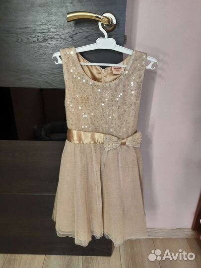 Платье для девочки на выпускной в садик