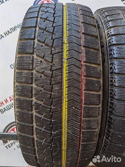 Bridgestone Blizzak VRX 215/55 R17 97V