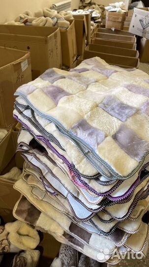 Сидушки,чехлы,пледы,ковры,безрукавки(цегейка,мутон