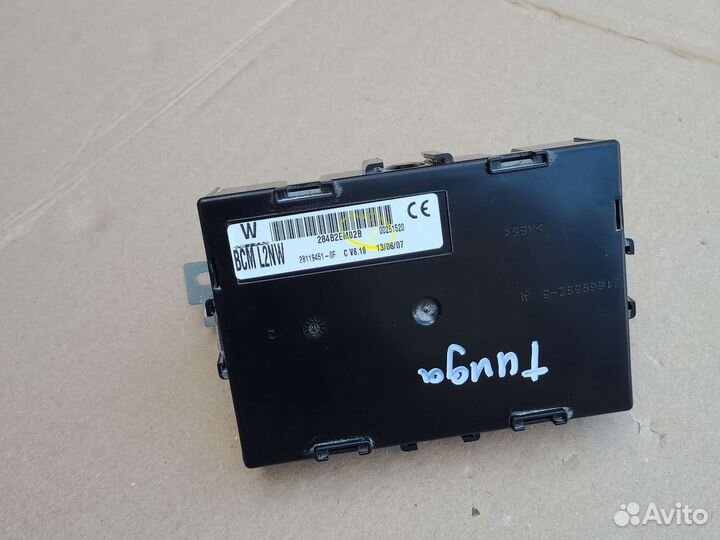 Блок комфорта Nissan Tiida C11