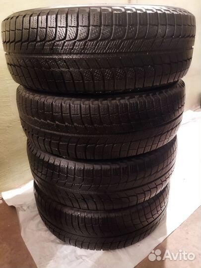 Michelin X-Ice XI3 205/60 R16 96H