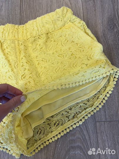 Шорты женские