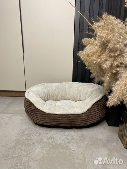 Лежанка для собак и кошек