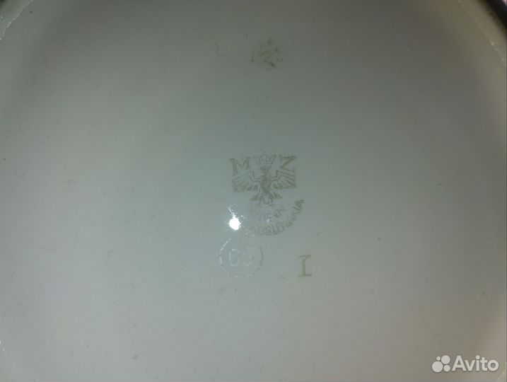 Блюда фарфоровые