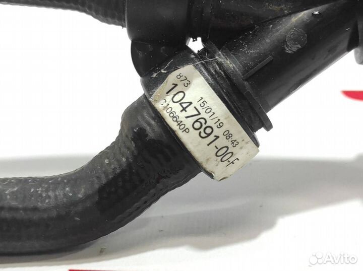 Шланги охлаждающей жидкости заднего малого электромотора