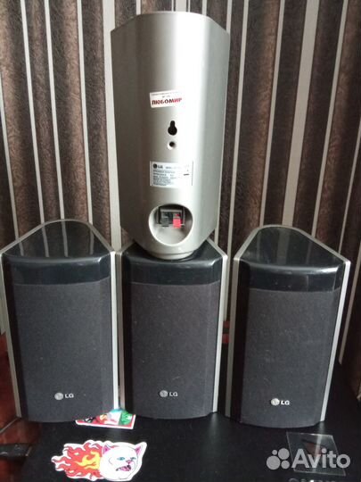 Продам муз. колонки LG по 200 вт. каждая