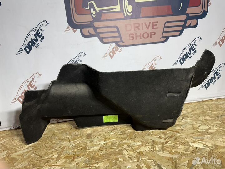 Обшивка багажника левая Ford Mondeo 4