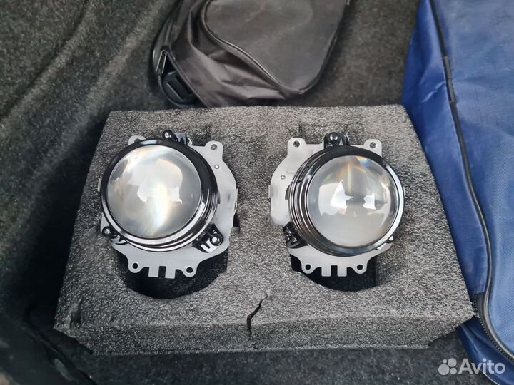 Штатные линзы mazda