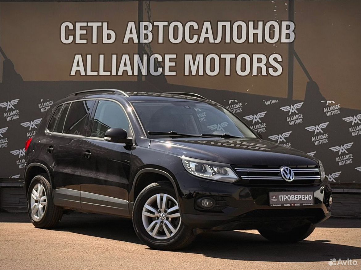 Volkswagen Tiguan 2.0 AT, 2011, 179 138 км