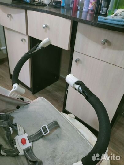 Прогулочная коляска yoya