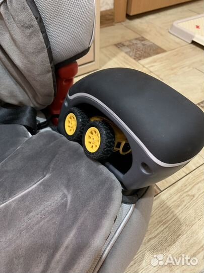 Автокресло Graco Nautilus (9-36кг)