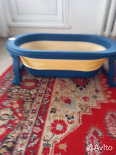 Ванночка для купания новорожденного