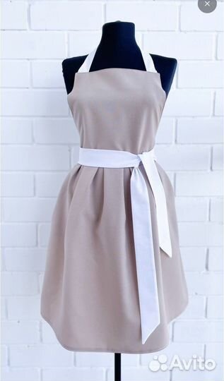 Фартук универсальный с пышной юбкой