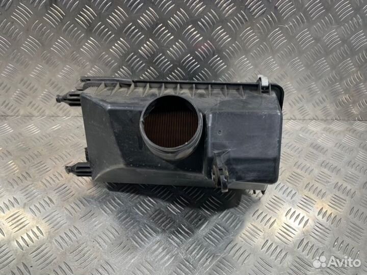 Корпус фильтра Ford Escape ZD L3 2.3