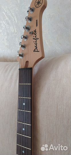 Yamaha pacifica 112j