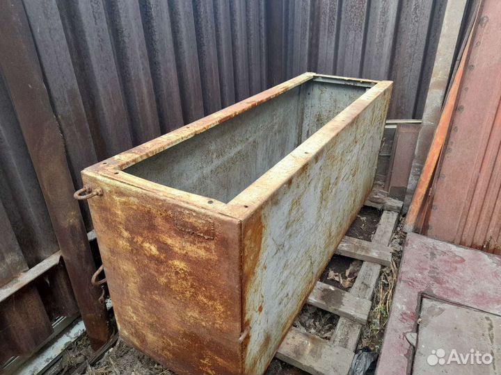 Бак металлический