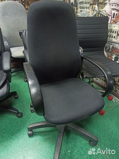 Компьютерное кресло