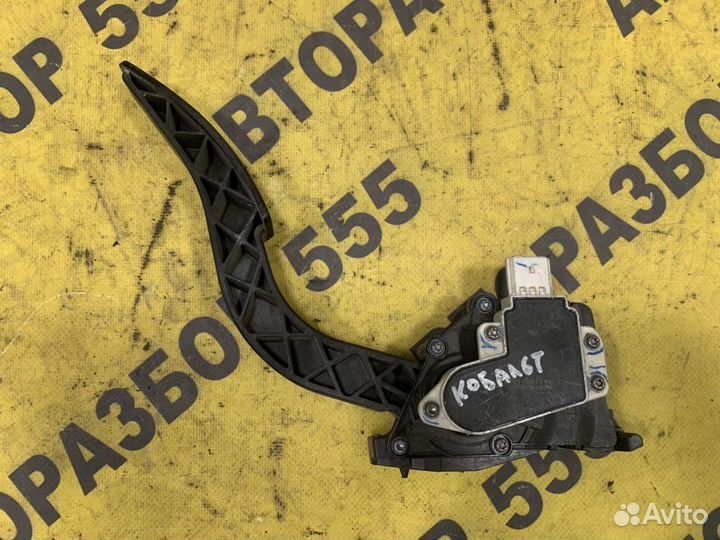 Педаль газа Chevrolet Cobalt