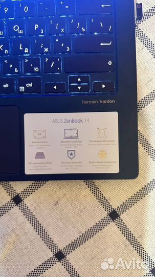 Asus ZenBook UX433FA 1920x1080, Intel Core i3 2.1