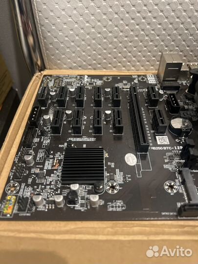 Материнская плата btc b250c