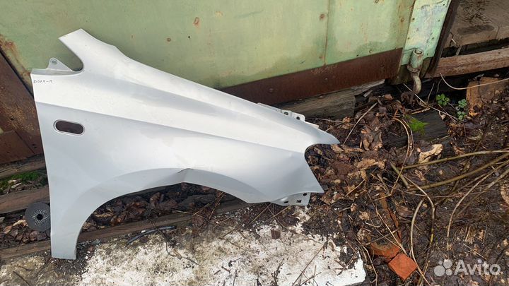 Крыло правое фольксваген поло-2013