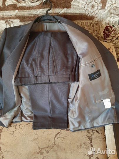 Костюм мужской