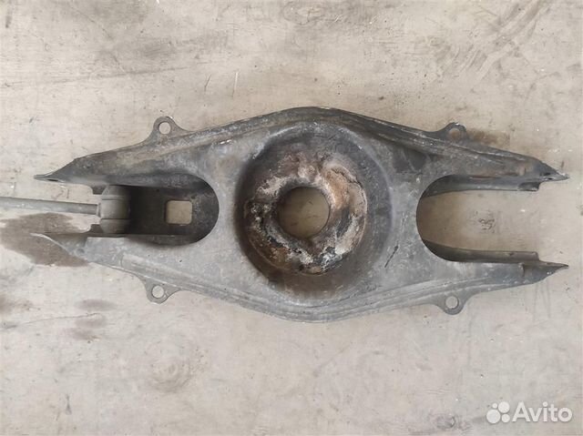 Рычаг задний Mercedes-Benz CLS W218