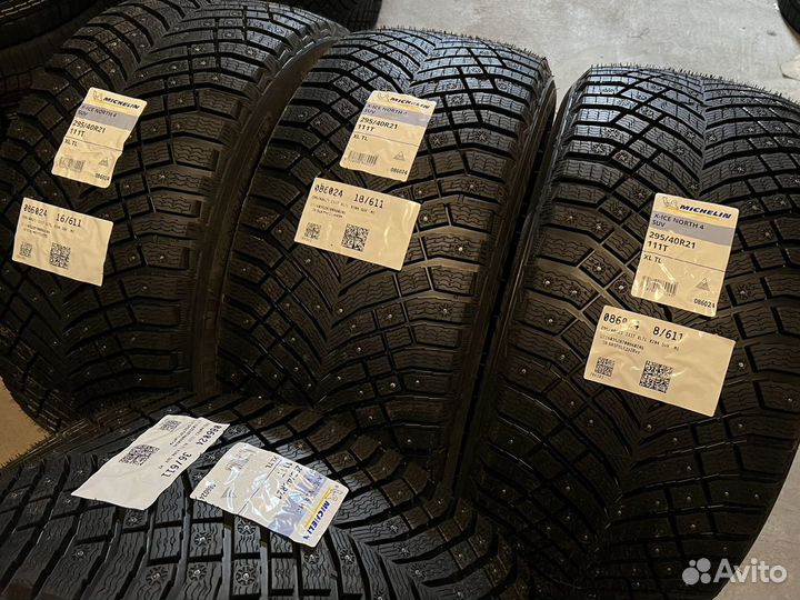 Michelin X-Ice North 4 SUV 295/40 R21