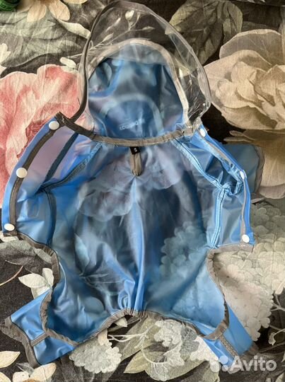 Дождевик для маленькой собаки