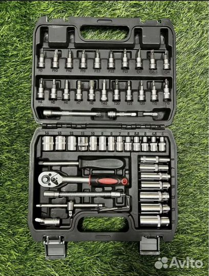 Набор автомобильных инструментов