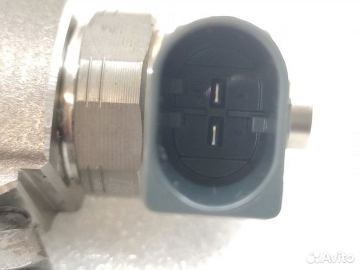 Форсунка топливная Volkswagen Tiguan 2 1.6D DGD