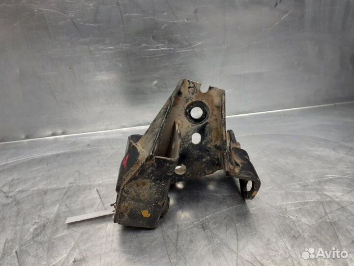 Кронштейн гидроусилителя Audi 100 C4 (1991-1994)