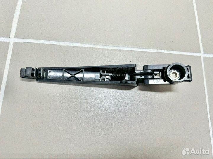 Поводок стеклоочистителя задний Toyota Highlander