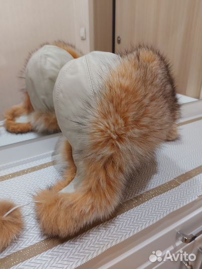 Шапка зимняя кожаная женская