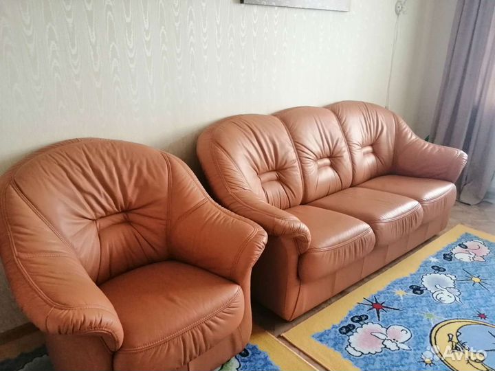 Кожаный диван +