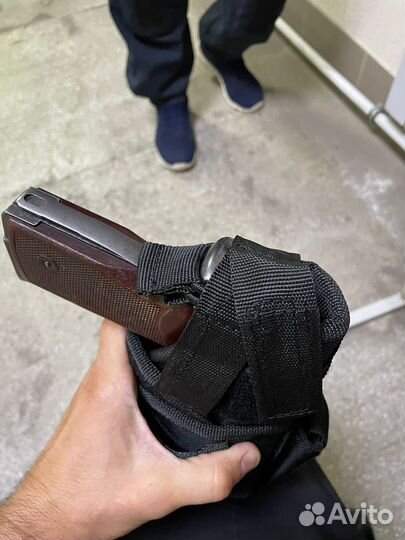 Кобура универсальная