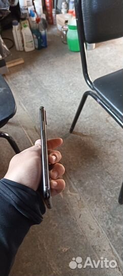 iPhone Xs, 64 ГБ