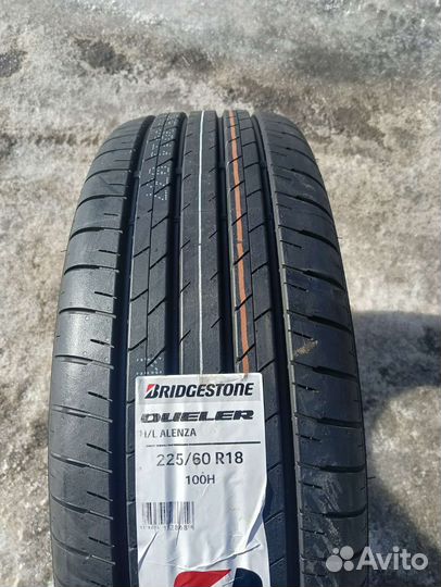 Bridgestone Alenza H/L 33 225/60 R18