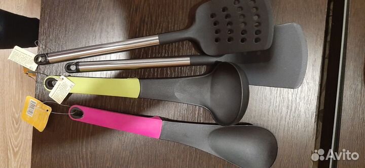 Столовые приборы