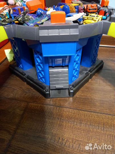 Станция и гараж-парковка ELC