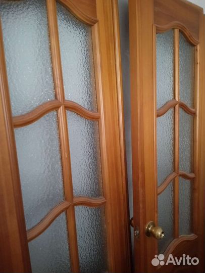 Дверь из массива с коробкой