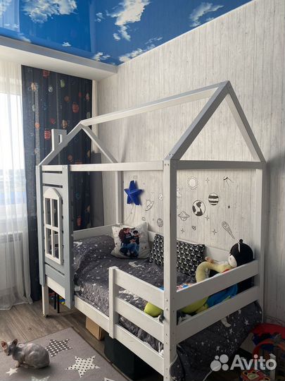 Детская кровать домик