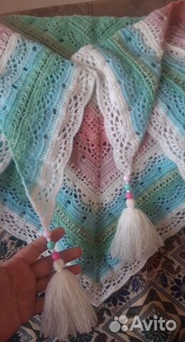 Бактус вязаный ручной работы