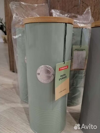 Емкость для хранения Typhoon,2.5 л,Великобритания