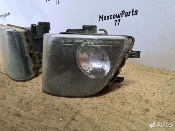 Фара противотуманная птф BMW F01