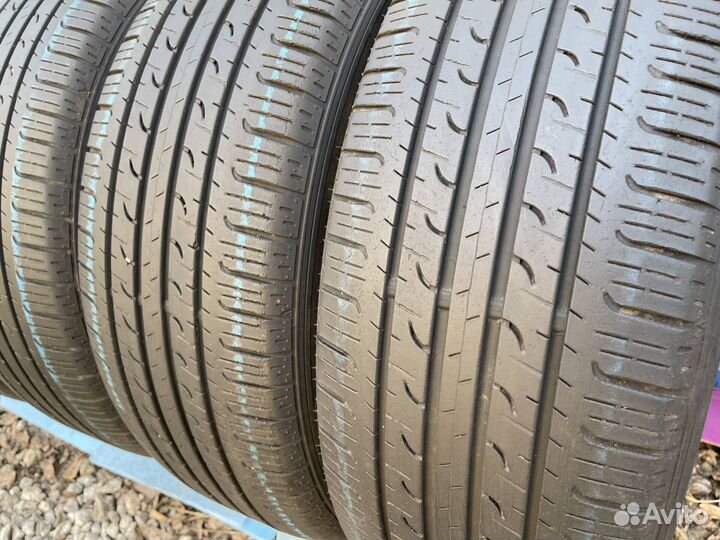 Goodyear EfficientGrip SUV 4x4 225/55 R19