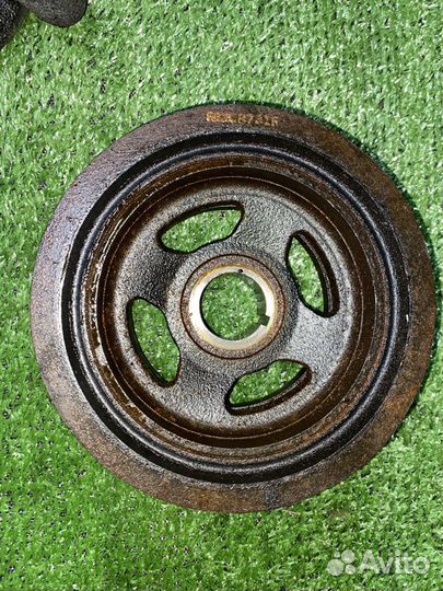 Шкив коленвала VQ30DE Nissan Maxima CA33 1230331U0